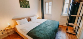 2BR Wohnen mit Aussicht in der malerischen Altstadt - gemütlich & zentral